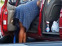 upskirt granny with fat pest